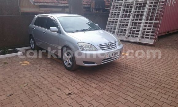 Gura Yakoze Toyota Allex Black Imodoka i Kampala mu Uganda Gura Yakoze Toyota Allex Black Imodoka i Kampala mu Uganda