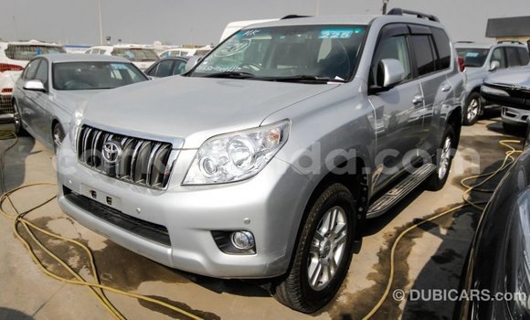 Nunua Imported Toyota Prado Nyingine Gari ndani ya Import - Dubai nchini Uganda Nunua Imported Toyota Prado Nyingine Gari ndani ya Import - Dubai nchini Uganda