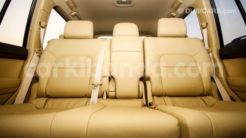 Big with watermark 32aa8566 c9d9 4997 9a6b 77d73ef3d6e9