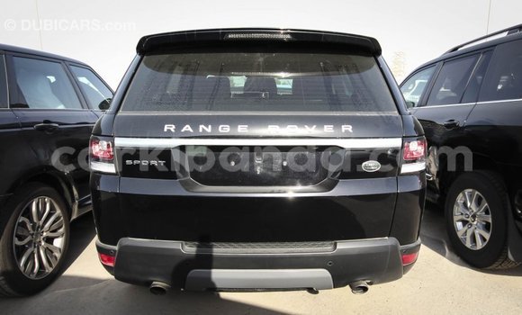 Gura Imported Land Rover Range Rover Black Imodoka i Import - Dubai mu Uganda Gura Imported Land Rover Range Rover Black Imodoka i Import - Dubai mu Uganda