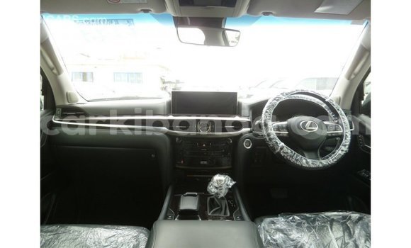 Gura Imported Lexus LX White Imodoka i Import - Dubai mu Uganda Gura Imported Lexus LX White Imodoka i Import - Dubai mu Uganda
