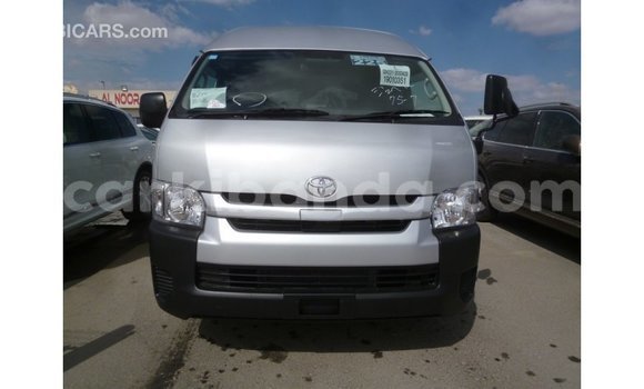 Nunua Imported Toyota Hiace Nyingine Gari ndani ya Import - Dubai nchini Uganda Nunua Imported Toyota Hiace Nyingine Gari ndani ya Import - Dubai nchini Uganda