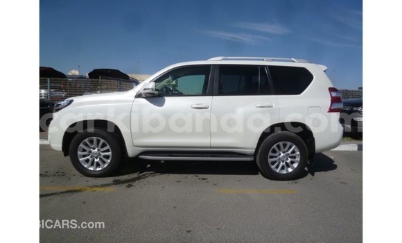 Gura Imported Toyota Prado White Imodoka i Import - Dubai mu Uganda Gura Imported Toyota Prado White Imodoka i Import - Dubai mu Uganda