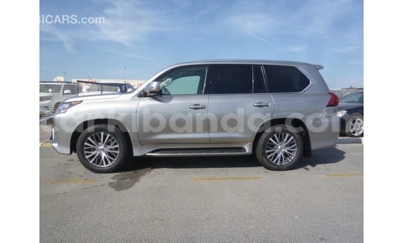 Nunua Imported Lexus LX Nyingine Gari ndani ya Import - Dubai nchini Uganda Nunua Imported Lexus LX Nyingine Gari ndani ya Import - Dubai nchini Uganda