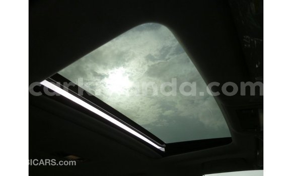 Nunua Imported Toyota Land Cruiser Nyingine Gari ndani ya Import - Dubai nchini Uganda Nunua Imported Toyota Land Cruiser Nyingine Gari ndani ya Import - Dubai nchini Uganda