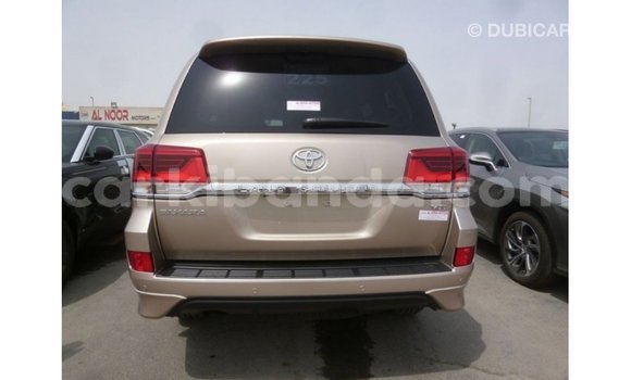Acheter Import Voiture Toyota Land Cruiser Autre à Import - Dubai, Ouganda Acheter Import Voiture Toyota Land Cruiser Autre à Import - Dubai, Ouganda
