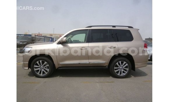 Acheter Import Voiture Toyota Land Cruiser Autre à Import - Dubai, Ouganda Acheter Import Voiture Toyota Land Cruiser Autre à Import - Dubai, Ouganda