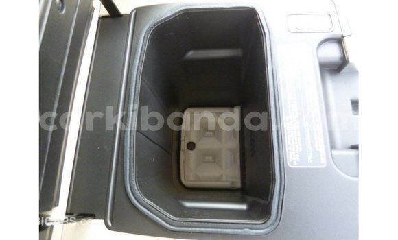 Acheter Import Voiture Toyota Land Cruiser Autre à Import - Dubai, Ouganda Acheter Import Voiture Toyota Land Cruiser Autre à Import - Dubai, Ouganda