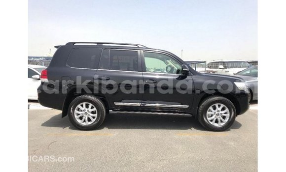 Gura Imported Toyota Land Cruiser Black Imodoka i Import - Dubai mu Uganda Gura Imported Toyota Land Cruiser Black Imodoka i Import - Dubai mu Uganda