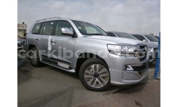 Nunua Imported Toyota Land Cruiser Nyingine Gari ndani ya Import - Dubai nchini Uganda Nunua Imported Toyota Land Cruiser Nyingine Gari ndani ya Import - Dubai nchini Uganda