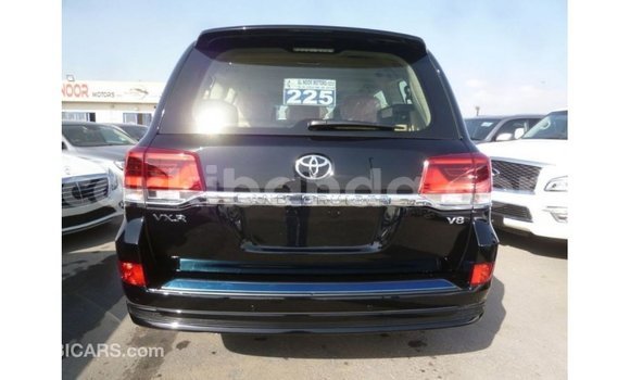 Gura Imported Toyota Land Cruiser Black Imodoka i Import - Dubai mu Uganda Gura Imported Toyota Land Cruiser Black Imodoka i Import - Dubai mu Uganda
