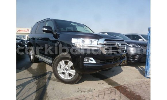 Gura Imported Toyota Land Cruiser Black Imodoka i Import - Dubai mu Uganda Gura Imported Toyota Land Cruiser Black Imodoka i Import - Dubai mu Uganda
