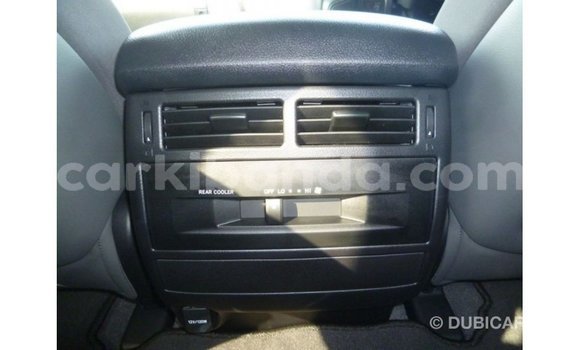 Gura Imported Toyota Land Cruiser Black Imodoka i Import - Dubai mu Uganda Gura Imported Toyota Land Cruiser Black Imodoka i Import - Dubai mu Uganda