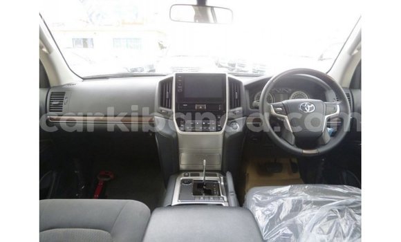 Nunua Imported Toyota Land Cruiser Nyeusi Gari ndani ya Import - Dubai nchini Uganda Nunua Imported Toyota Land Cruiser Nyeusi Gari ndani ya Import - Dubai nchini Uganda