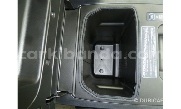 Gura Imported Toyota Land Cruiser Black Imodoka i Import - Dubai mu Uganda Gura Imported Toyota Land Cruiser Black Imodoka i Import - Dubai mu Uganda