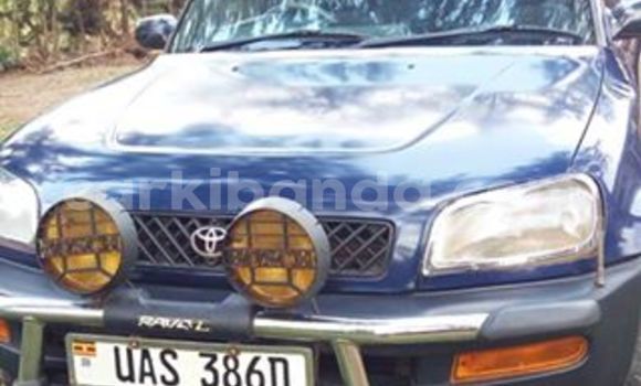 Acheter Occasion Voiture Toyota RAV4 Bleu à Kampala, Ouganda Acheter Occasion Voiture Toyota RAV4 Bleu à Kampala, Ouganda