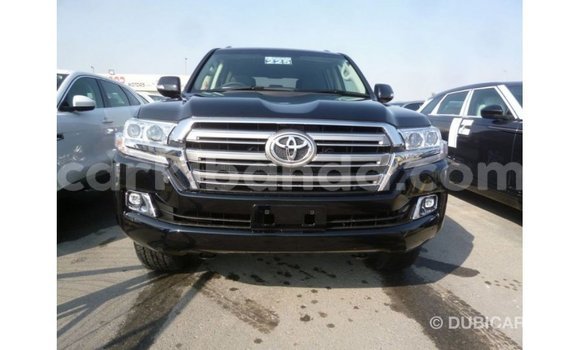 Nunua Imported Toyota Land Cruiser Nyeusi Gari ndani ya Import - Dubai nchini Uganda Nunua Imported Toyota Land Cruiser Nyeusi Gari ndani ya Import - Dubai nchini Uganda