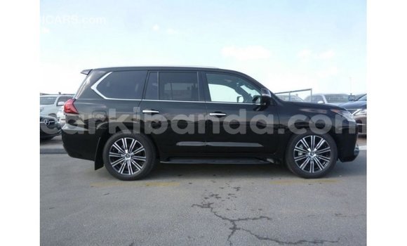 Gura Imported Lexus LX Black Imodoka i Import - Dubai mu Uganda Gura Imported Lexus LX Black Imodoka i Import - Dubai mu Uganda