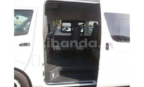 Buy Import Toyota Hiace White Car in Import - Dubai in Uganda Buy Import Toyota Hiace White Car in Import - Dubai in Uganda