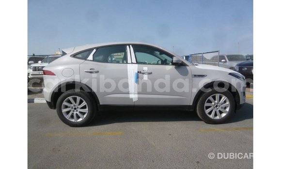 Gura Imported Jaguar E-Pace White Imodoka i Import - Dubai mu Uganda Gura Imported Jaguar E-Pace White Imodoka i Import - Dubai mu Uganda