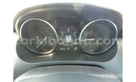 Gura Imported Jaguar E-Pace White Imodoka i Import - Dubai mu Uganda Gura Imported Jaguar E-Pace White Imodoka i Import - Dubai mu Uganda