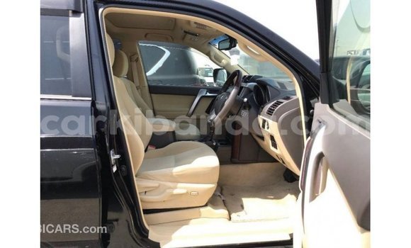 Nunua Imported Toyota Prado Nyeusi Gari ndani ya Import - Dubai nchini Uganda Nunua Imported Toyota Prado Nyeusi Gari ndani ya Import - Dubai nchini Uganda