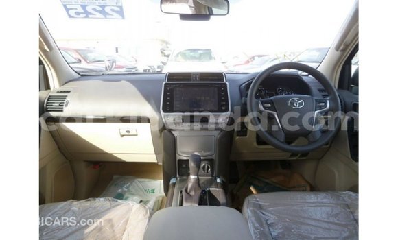 Nunua Imported Toyota Prado Nyingine Gari ndani ya Import - Dubai nchini Uganda Nunua Imported Toyota Prado Nyingine Gari ndani ya Import - Dubai nchini Uganda