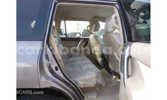 Nunua Imported Toyota Prado Nyingine Gari ndani ya Import - Dubai nchini Uganda Nunua Imported Toyota Prado Nyingine Gari ndani ya Import - Dubai nchini Uganda