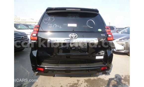 Nunua Imported Toyota Prado Nyeusi Gari ndani ya Import - Dubai nchini Uganda Nunua Imported Toyota Prado Nyeusi Gari ndani ya Import - Dubai nchini Uganda