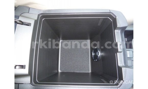 Gura Imported Toyota Prado White Imodoka i Import - Dubai mu Uganda Gura Imported Toyota Prado White Imodoka i Import - Dubai mu Uganda