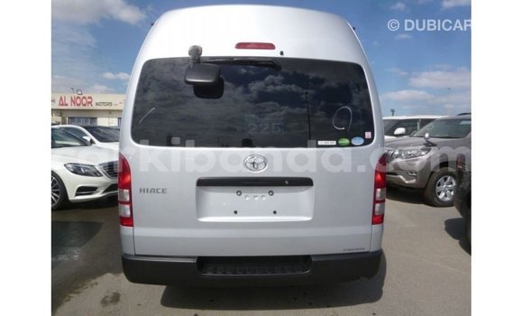 Nunua Imported Toyota Hiace Nyingine Gari ndani ya Import - Dubai nchini Uganda Nunua Imported Toyota Hiace Nyingine Gari ndani ya Import - Dubai nchini Uganda