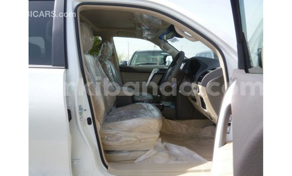 Gura Imported Toyota Prado White Imodoka i Import - Dubai mu Uganda Gura Imported Toyota Prado White Imodoka i Import - Dubai mu Uganda