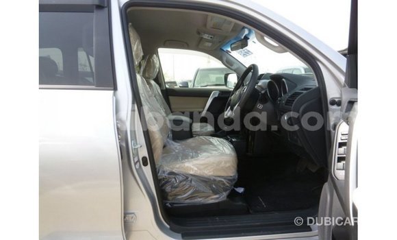 Nunua Imported Toyota Prado Nyingine Gari ndani ya Import - Dubai nchini Uganda Nunua Imported Toyota Prado Nyingine Gari ndani ya Import - Dubai nchini Uganda