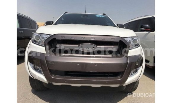 Acheter Import Voiture Ford Ranger Blanc à Import - Dubai, Ouganda Acheter Import Voiture Ford Ranger Blanc à Import - Dubai, Ouganda