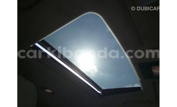 Gura Imported Toyota Land Cruiser Black Imodoka i Import - Dubai mu Uganda Gura Imported Toyota Land Cruiser Black Imodoka i Import - Dubai mu Uganda