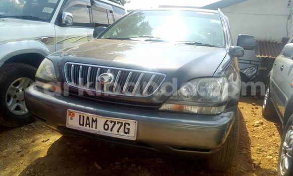 Buy Used Toyota Harrier Black Car in Kampala in Uganda Buy Used Toyota Harrier Black Car in Kampala in Uganda