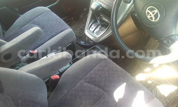Buy Used Toyota Harrier Black Car in Kampala in Uganda Buy Used Toyota Harrier Black Car in Kampala in Uganda
