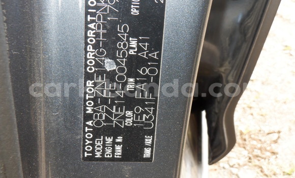 Gura Yakoze Toyota Wish Silver Imodoka i Kampala mu Uganda Gura Yakoze Toyota Wish Silver Imodoka i Kampala mu Uganda