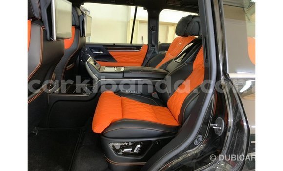 Acheter Import Voiture Lexus LX Noir à Import - Dubai, Ouganda Acheter Import Voiture Lexus LX Noir à Import - Dubai, Ouganda