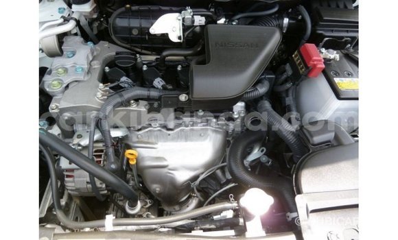 Gura Imported Nissan Evalia White Ikamyo i Import - Dubai mu Uganda Gura Imported Nissan Evalia White Ikamyo i Import - Dubai mu Uganda