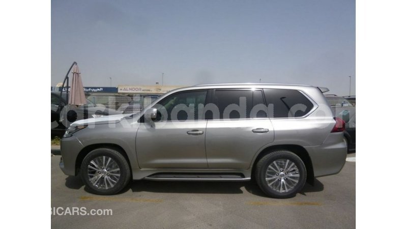 Big with watermark 3d30e30c 3d0b 4ad7 b810 a7cb37b58049