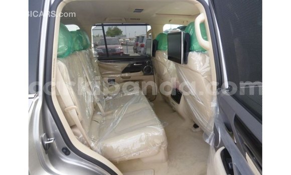 Nunua Imported Lexus LX Nyingine Gari ndani ya Import - Dubai nchini Uganda Nunua Imported Lexus LX Nyingine Gari ndani ya Import - Dubai nchini Uganda