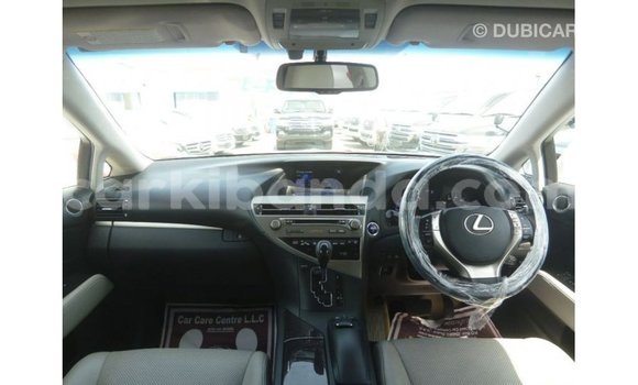 Nunua Imported Lexus RX Nyeupe Gari ndani ya Import - Dubai nchini Uganda Nunua Imported Lexus RX Nyeupe Gari ndani ya Import - Dubai nchini Uganda