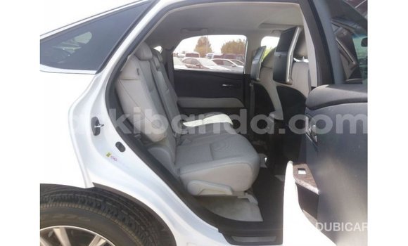 Nunua Imported Lexus RX Nyeupe Gari ndani ya Import - Dubai nchini Uganda Nunua Imported Lexus RX Nyeupe Gari ndani ya Import - Dubai nchini Uganda