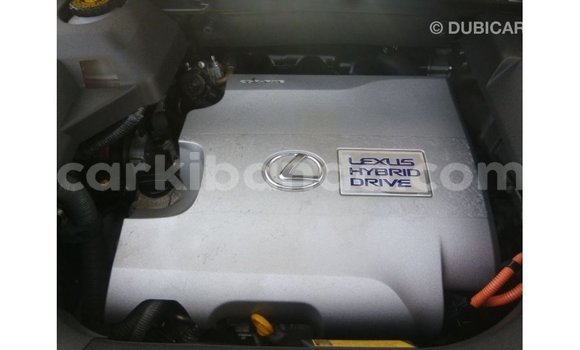 Nunua Imported Lexus RX Nyeupe Gari ndani ya Import - Dubai nchini Uganda Nunua Imported Lexus RX Nyeupe Gari ndani ya Import - Dubai nchini Uganda
