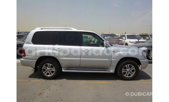 Nunua Imported Lexus LX Nyingine Gari ndani ya Import - Dubai nchini Uganda Nunua Imported Lexus LX Nyingine Gari ndani ya Import - Dubai nchini Uganda