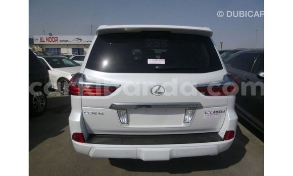 Nunua Imported Lexus LX Nyeupe Gari ndani ya Import - Dubai nchini Uganda Nunua Imported Lexus LX Nyeupe Gari ndani ya Import - Dubai nchini Uganda