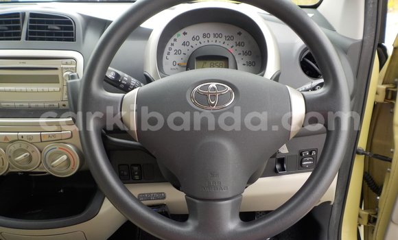 Nunua Ilio tumika Toyota Passo Nyingine Gari ndani ya Kampala nchini Uganda Nunua Ilio tumika Toyota Passo Nyingine Gari ndani ya Kampala nchini Uganda
