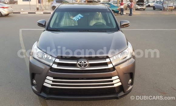 Buy Import Toyota Highlander Other Car in Import - Dubai in Uganda Buy Import Toyota Highlander Other Car in Import - Dubai in Uganda