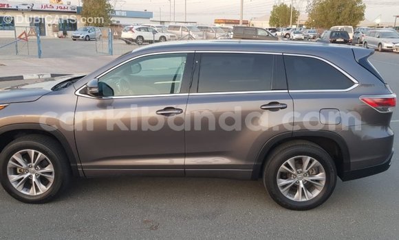 Buy Import Toyota Highlander Other Car in Import - Dubai in Uganda Buy Import Toyota Highlander Other Car in Import - Dubai in Uganda